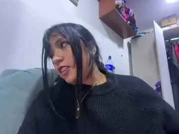 Amannemisa  live sex cam