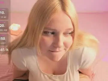 Amazongirls  live sex cam