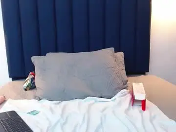 Antonelaortiz  live sex cam