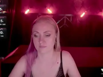 Dramaquenn  live sex cam