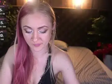 Dramaquenn  live sex cam
