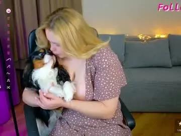 Lightkisss  live sex cam