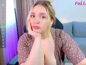 Lightkisss  live sex cam