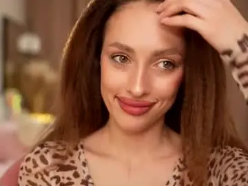 Mia_bellamy  live sex cam