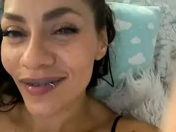 Samyjones999  live sex cam