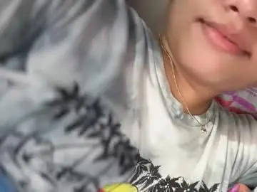 Urasianfritz  live sex cam