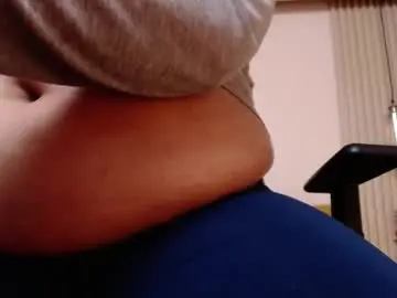 Virtual_charm  live sex cam