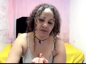 Brunette_sasha  live sex cam