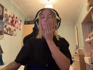 Buenacauley  live sex cam