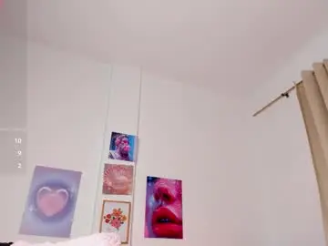 Ebony_cute9  live sex cam