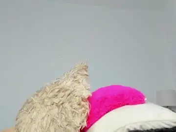 Ebony_cute9  live sex cam