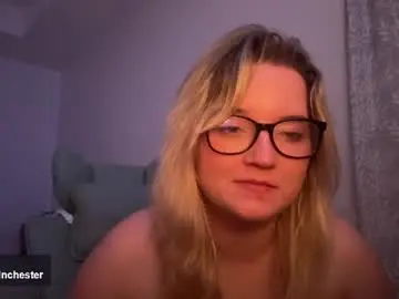 Maevewinchester  live sex cam