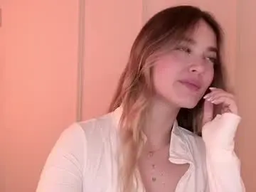 Mia_white11  live sex cam