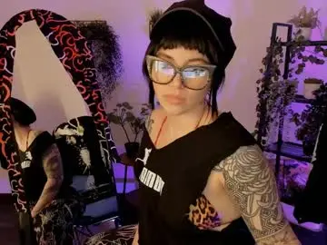 Neogeisha28  live sex cam