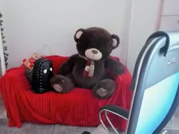 Neogeisha28  live sex cam