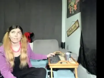 Roxihazeleyes  live sex cam