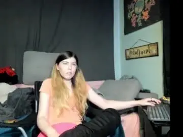 Roxihazeleyes  live sex cam