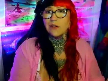 Saraht666  live sex cam