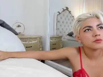 Stefanny_thompson  live sex cam
