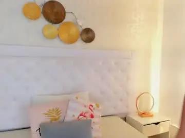 Stefanny_thompson  live sex cam