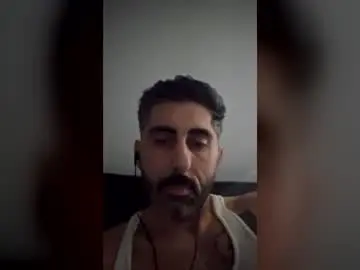 Ali_dak  live sex cam