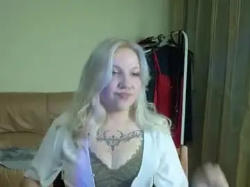 Blondemargoxx  live sex cam