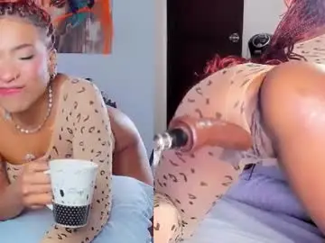 Ebony_skyee  live sex cam