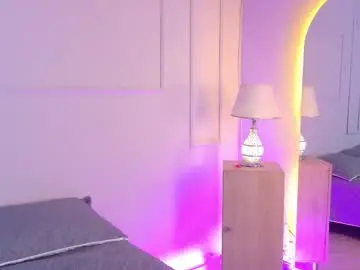 Electrascot  live sex cam