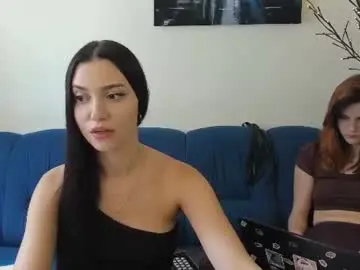 Elza_rose  live sex cam