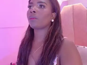 Lovequeen02  live sex cam