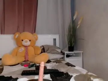 Madiysony  live sex cam