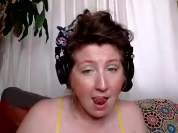 Mrsbikesheba  live sex cam