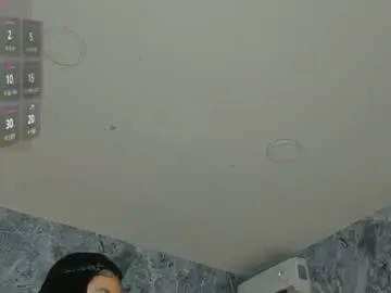 Parisi_  live sex cam