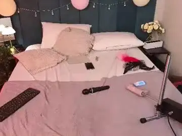 Peneloppa_star  live sex cam