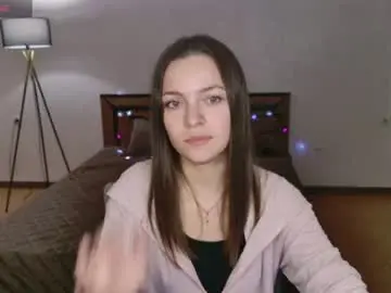 Saratreasure  live sex cam