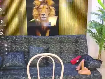 Sweet_ahinara  live sex cam