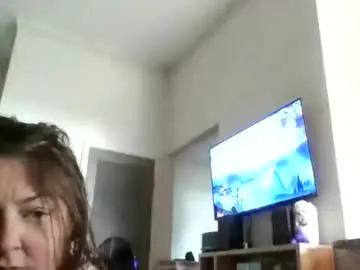 Tinyassbossymilf  live sex cam