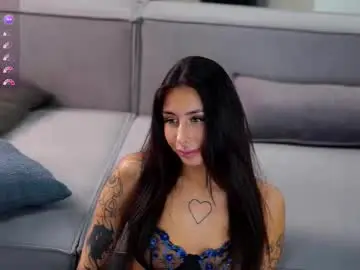 Wonthityouback  live sex cam