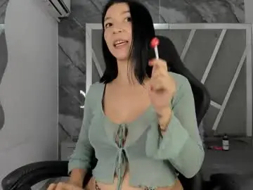 Adoraht  live sex cam