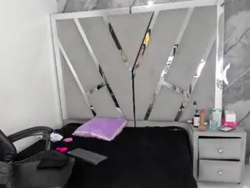 Adoraht  live sex cam