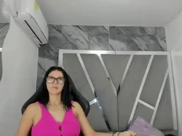 Adoraht  live sex cam
