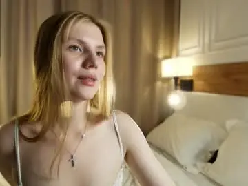 Blondoll  live sex cam
