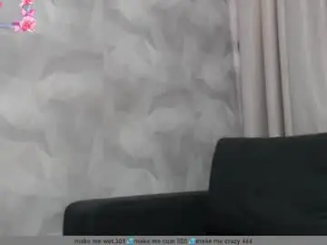 Cherry_nicolle  live sex cam
