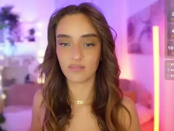 Clara_smile  live sex cam