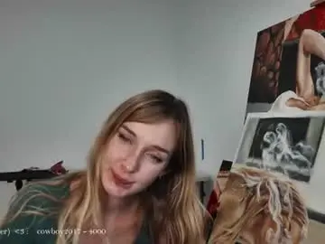 Cutiepainter  live sex cam