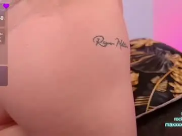 Cutiepie69__  live sex cam
