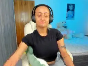 Elena_ruiz  live sex cam