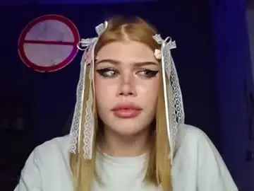 Ellenavaldivieso  live sex cam