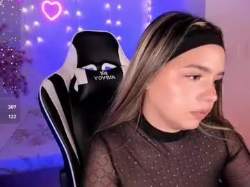 Girl_alana  live sex cam