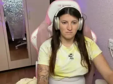 Katrin_kristal  live sex cam
